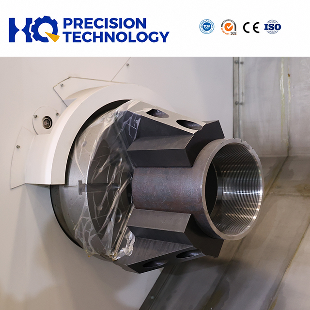 slant bed CNC pipe lathe three-jaw chuck detail